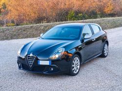 Nero Usata 2010 Alfa Romeo Giulietta Distinctive Tre volumi | 6300 € (Ottimo prezzo)
