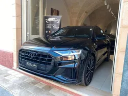 Nero Usata 2019 Audi Q8 S-Line SUV | 49.990 € (Buon prezzo)
