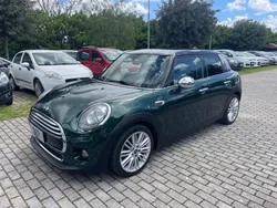 Verde Usata 2018 Mini Cooper D Hype Due volumi | 12.400 € (Ottimo prezzo)