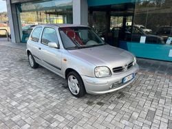 Argento Usata 1999 Nissan Micra Tre volumi | 1700 €