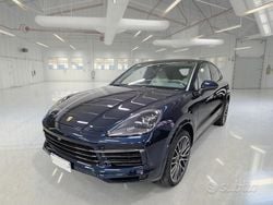 Blu Usata 2022 Porsche Cayenne SUV | 71.500 € (Super prezzo)