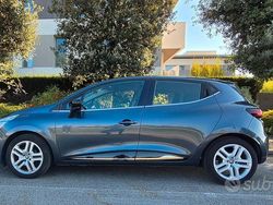Grigio Usata 2019 Renault Clio IV Business Tre volumi | 10.600 € (Buon prezzo)