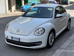 Bianco Usata 2012 VW Maggiolino Design Tre volumi | 6800 € (Buon prezzo)