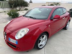 Rosso Usata 2009 Alfa Romeo MiTo Due volumi | 3900 € (Ottimo prezzo)