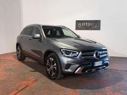 Grigio chiaro Usata 2021 Mercedes GLC300 SUV | 38.800 € (Ottimo prezzo)
