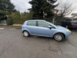 Usata 2007 Fiat Grande Punto Due volumi | 2500 € (Buon prezzo)