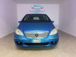 Azzurro Usata 2007 Mercedes A170 Avantgarde Tre volumi | 3990 € (Buon prezzo)