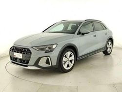 Grigio perlato Usata 2024 Audi A3 Advanced Plus Tre volumi | 38.900 € (Molto cara)