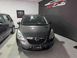 Grigio Usata 2011 Opel Meriva Cosmo Monovolume | 4200 € (Buon prezzo)