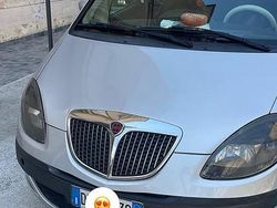 Grigio Usata 2008 Lancia Musa Monovolume | 3500 €