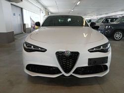 Blanc ban Usata 2024 Alfa Romeo Giulia Veloce Tre volumi | 49.950 € (Buon prezzo)