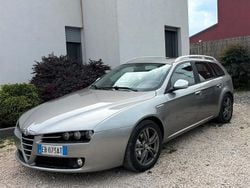 Grigio Usata 2010 Alfa Romeo 159 Station wagon | 3200 € (Ottimo prezzo)