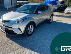 Grigio Usata 2018 Toyota C-HR Business Edition SUV | 15.000 € (Buon prezzo)