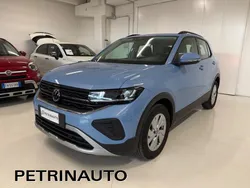 Azzurro perlato Usata 2024 VW T-Cross Life SUV | 20.690 € (Buon prezzo)