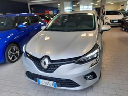 Grigio Usata 2021 Renault Clio V Business Tre volumi | 12.000 € (Buon prezzo)