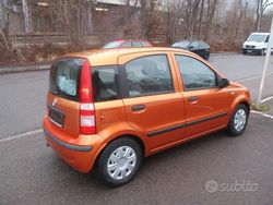 Arancione Usata 2009 Fiat Panda Emotion Due volumi | 4250 € (Buon prezzo)