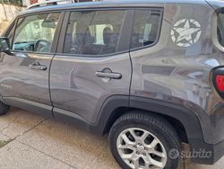 Grigio Usata 2016 Jeep Renegade Limited SUV | 10.500 € (Buon prezzo)