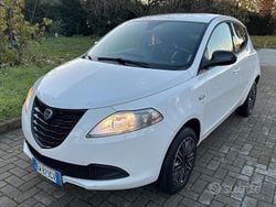 Bianco Usata 2014 Lancia Ypsilon Gold Due volumi | 4000 € (Ottimo prezzo)
