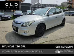Grigio Usata 2009 Hyundai i30 Tre volumi | 2500 € (Molto cara)