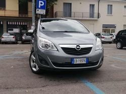 Grigio Usata 2010 Opel Meriva Monovolume | 4500 € (Buon prezzo)