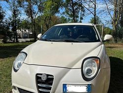 Bianco Usata 2010 Alfa Romeo MiTo Due volumi | 3000 € (Ottimo prezzo)