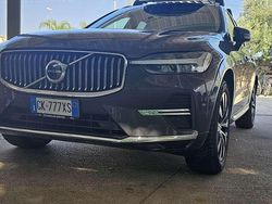 Grigio Usata 2022 Volvo XC60 Plus SUV | 42.500 € (Molto cara)