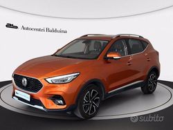 Arancione met Usata 2023 MG ZS Luxury Tre volumi | 15.900 € (Buon prezzo)