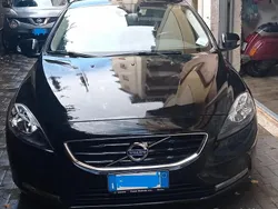 Nero Usata 2016 Volvo V40 CC Kinetic Station wagon | 10.900 € (Ottimo prezzo)