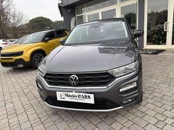 Grigio Usata 2021 VW T-Roc Style SUV | 18.800 € (Buon prezzo)
