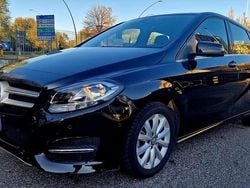 Nero Usata 2017 Mercedes B160 Monovolume | 16.900 € (Buon prezzo)