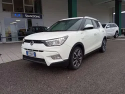 Usata 2016 Ssangyong Tivoli SUV | 11.990 € (Molto cara)