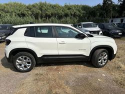 Bianco Usata 2024 Jeep Avenger Altitude SUV | 16.750 € (Super prezzo)
