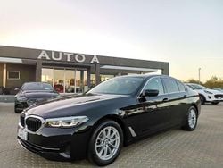 Nero Usata 2021 BMW 518 Luxury Line Tre volumi | 22.000 €