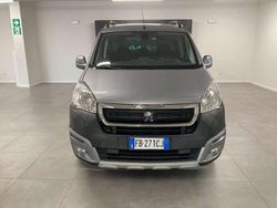 Argento Usata 2015 Peugeot Partner Tepee Outdoor Monovolume | 9500 € (Buon prezzo)