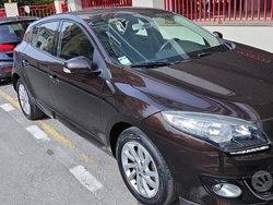 Marrone Usata 2013 Renault Mégane Tre volumi | 5000 € (Buon prezzo)