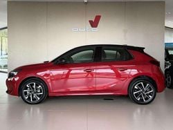 Rosso / tetto nero Usata 2024 Opel Corsa Tre volumi | 14.900 € (Buon prezzo)