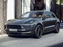 Grigio vulcano Usata 2022 Porsche Macan Sport SUV | 64.000 € (Cara)