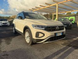 Bianco Usata 2023 VW T-Roc Life SUV | 19.590 € (Super prezzo)