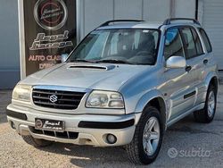 Grigio Usata 2003 Suzuki Grand Vitara Station wagon | 6900 € (Buon prezzo)