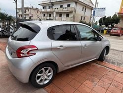 Grigio Usata 2013 Peugeot 208 S Due volumi | 5500 € (Ottimo prezzo)
