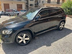 Nero Usata 2020 Mercedes GLB200 SUV | 28.000 €