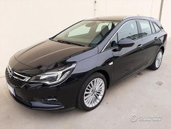 Nero Usata 2017 Opel Astra Innovation Station wagon | 11.250 € (Molto cara)