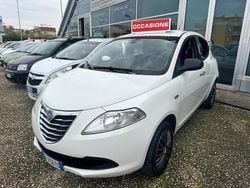 Bianco Usata 2014 Lancia Ypsilon Gold Due volumi | 4000 € (Ottimo prezzo)