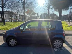 Usata 2004 Renault Modus Monovolume | 1800 € (Buon prezzo)