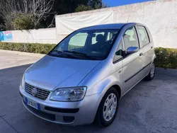 Grigio Usata 2010 Fiat Idea Monovolume | 3999 € (Buon prezzo)