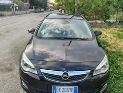 Usata 2011 Opel Astra Station wagon | 5000 € (Buon prezzo)