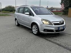Usata 2006 Opel Zafira Elegance Monovolume | 1750 € (Ottimo prezzo)