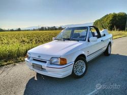 Bianco Usata 1988 Ford Escort Cabriolet Cabrio | 8300 €