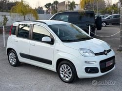 Bianco Usata 2016 Fiat Panda Lounge Tre volumi | 8250 € (Buon prezzo)