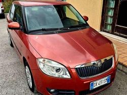 Bronzo Usata 2009 Skoda Fabia Style Tre volumi | 3700 € (Buon prezzo)